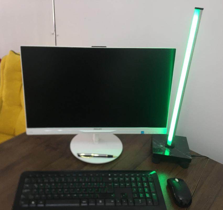 RGB%20Led%20Lambader%2050cm.%20Bluetooth%20Kontrollü