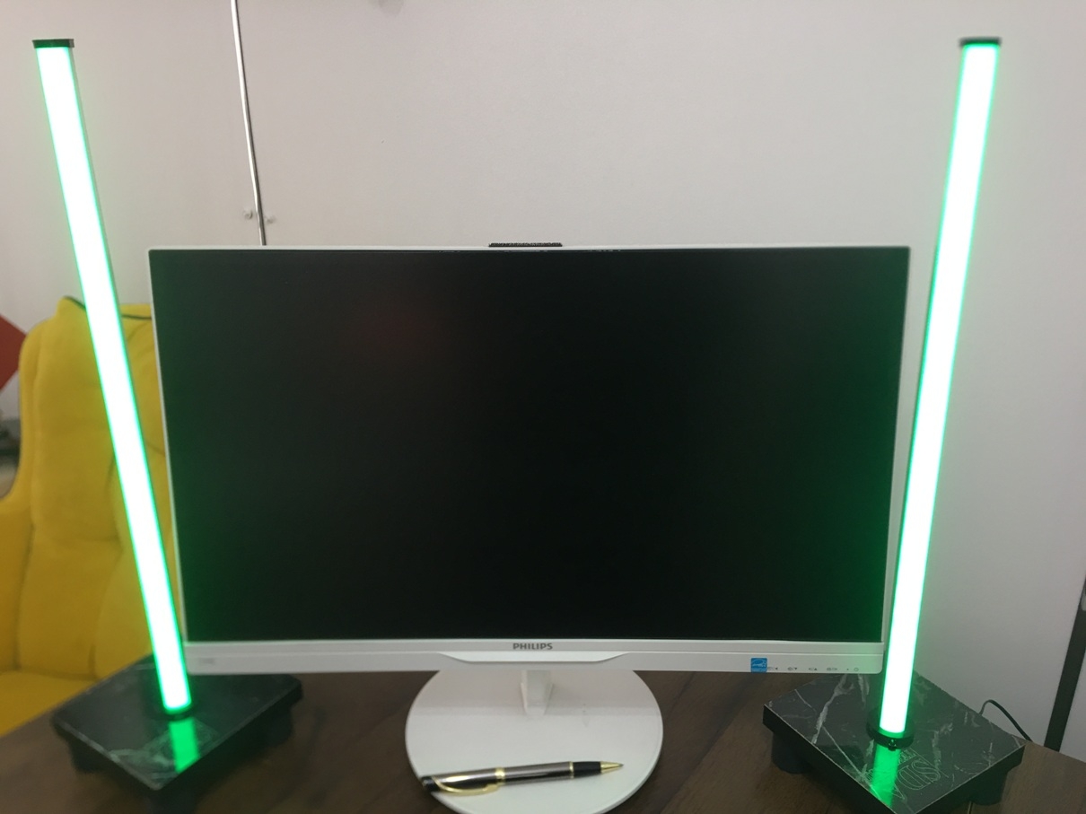 RGB%20Led%20Lambader%2050%20cm%20Kumandalı%20Çiftli%20Set